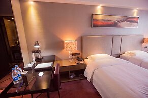 La Perle International Hotel - Free shuttle between hotel and Exhibiti