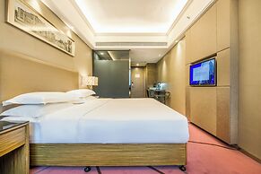 La Perle International Hotel - Free shuttle between hotel and Exhibiti