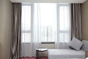 La Perle International Hotel - Free shuttle between hotel and Exhibiti