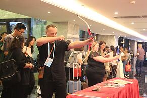 La Perle International Hotel - Free shuttle between hotel and Exhibiti