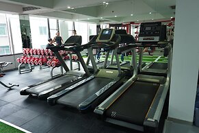 La Perle International Hotel - Free shuttle between hotel and Exhibiti