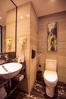 La Perle International Hotel - Free shuttle between hotel and Exhibiti