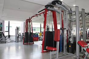 La Perle International Hotel - Free shuttle between hotel and Exhibiti