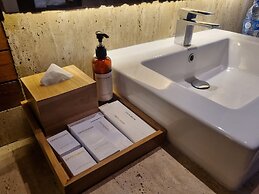 Crystalkuta Hotel - Bali