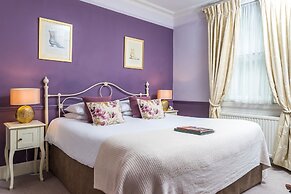 Hotel Oldfields House - Bed & Breakfast, Bath, United Kingdom - Lowest ...