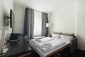 Garner Hotel Berlin - Mitte by IHG