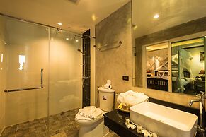 Tanawan Phuket Hotel