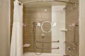 Hilton Garden Inn Raleigh /Crabtree Valley