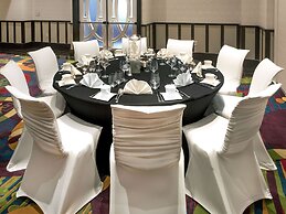 Hilton Garden Inn Raleigh /Crabtree Valley