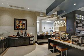 Hilton Garden Inn Raleigh /Crabtree Valley