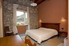 Corte Fiorita Albergo Diffuso