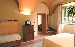 Corte Fiorita Albergo Diffuso