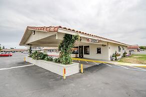 Motel 6 Manteca, CA