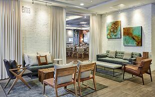 Hyatt Place Chicago/River North