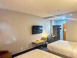 Clarion Pointe