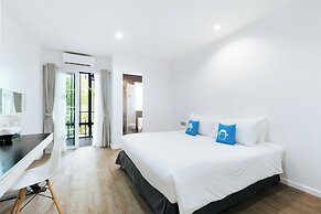 Blu Monkey Bed & Breakfast Phuket