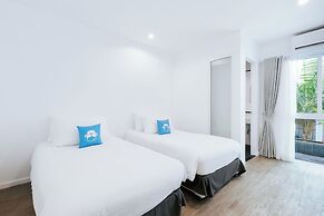 Blu Monkey Bed & Breakfast Phuket