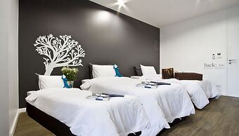 Blu Monkey Bed & Breakfast Phuket