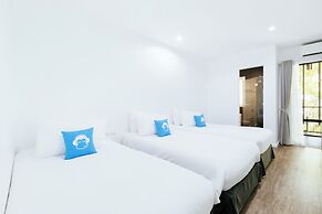 Blu Monkey Bed & Breakfast Phuket