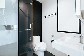 Blu Monkey Bed & Breakfast Phuket