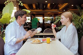 Horison Seminyak Bali