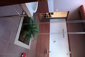 Mannaas Veedu Retreat & Spa