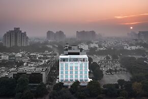 Golden Tulip Gurgaon - Sector 29