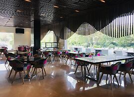 Golden Tulip Gurgaon - Sector 29