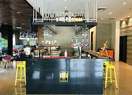 Golden Tulip Gurgaon - Sector 29