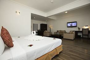 Waterfront Resort by KGH Group