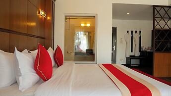 Waterfront Resort by KGH Group