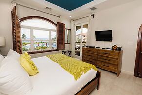 Grand Caribe Belize