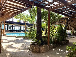 Red Coconut Beach Hotel