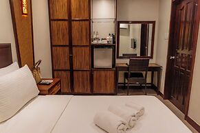 Red Coconut Beach Hotel