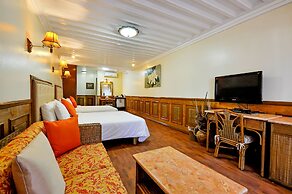 Red Coconut Beach Hotel