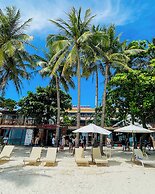 Red Coconut Beach Hotel