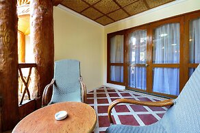 Red Coconut Beach Hotel