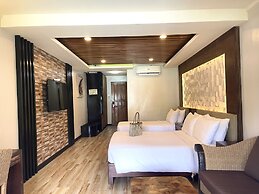 Red Coconut Beach Hotel