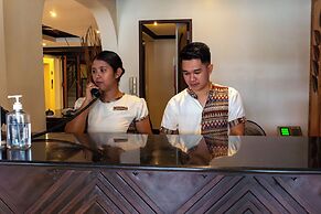 Red Coconut Beach Hotel