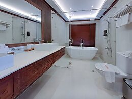 Red Coconut Beach Hotel