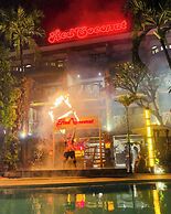 Red Coconut Beach Hotel