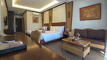 Red Coconut Beach Hotel