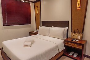 Red Coconut Beach Hotel
