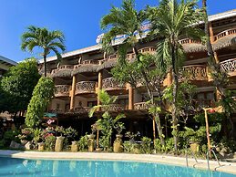 Red Coconut Beach Hotel