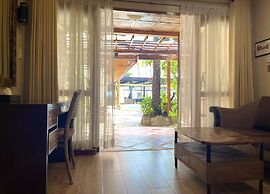 Red Coconut Beach Hotel