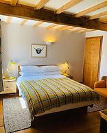 Riverside B & B