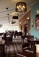 Gardeners Country Inn