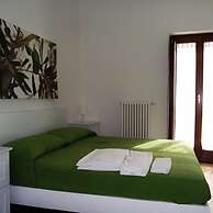 Bed & Breakfast Tra le Mura