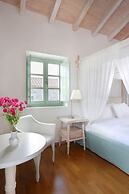 Thirides Beach Resort