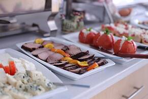 Thirides Beach Resort